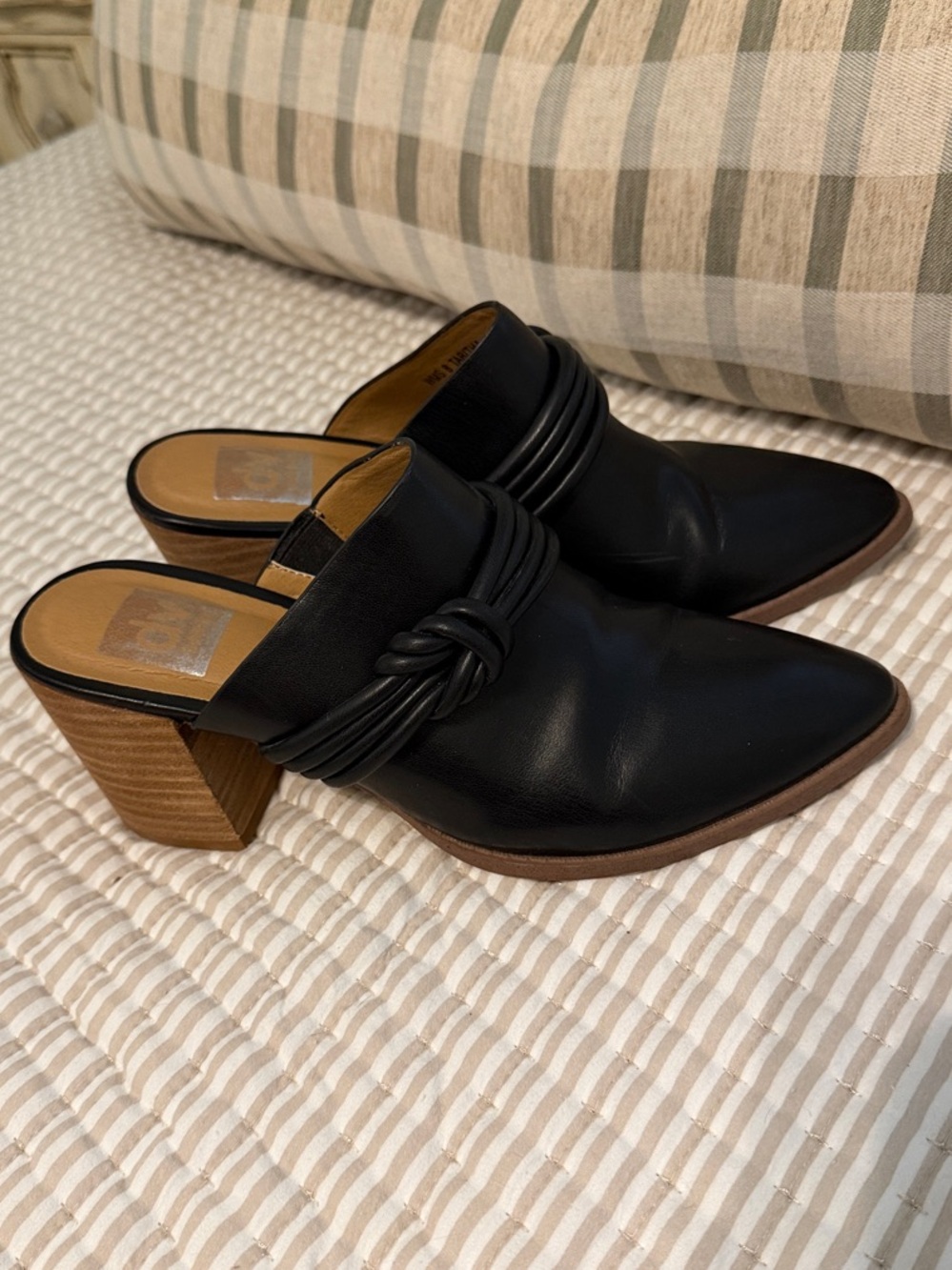 Dolce Vita Black Leather Knot-Detail Block Heel Mules